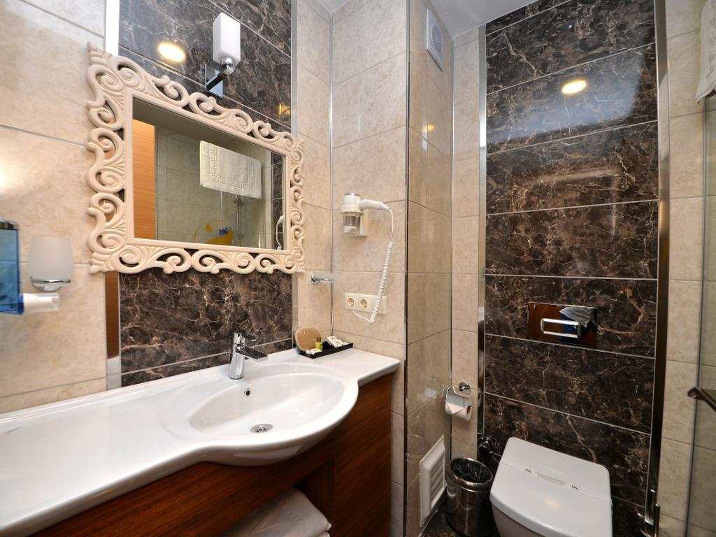 סקרייה Sertac Hotel מראה חיצוני תמונה