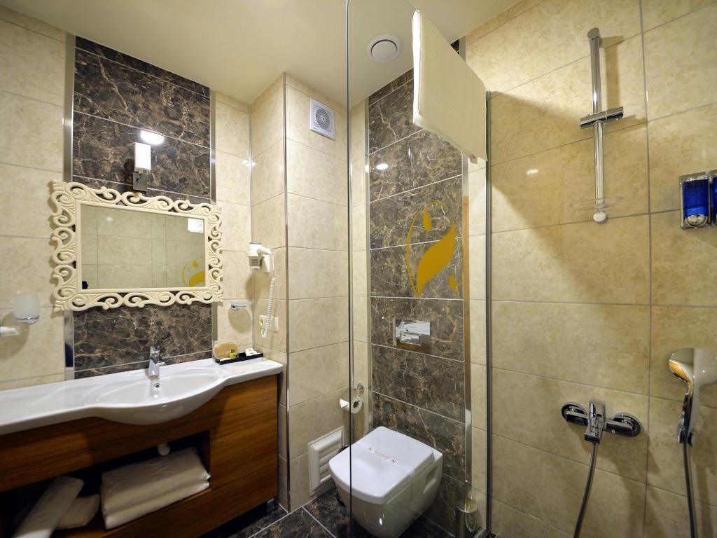סקרייה Sertac Hotel מראה חיצוני תמונה