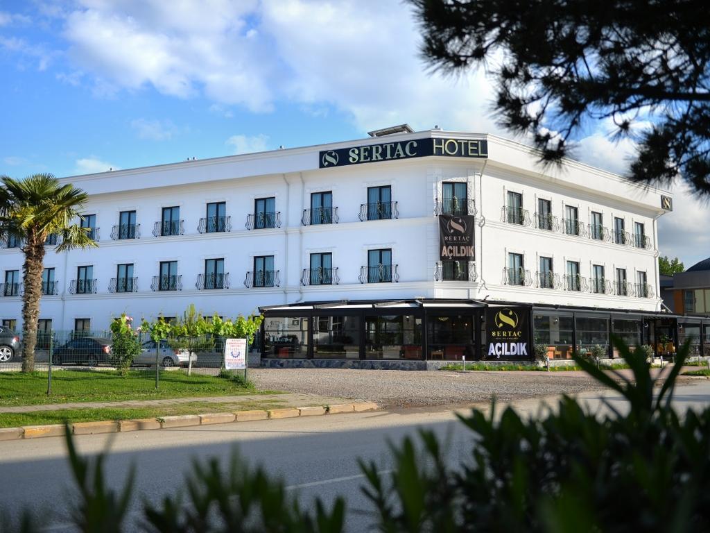 סקרייה Sertac Hotel מראה חיצוני תמונה