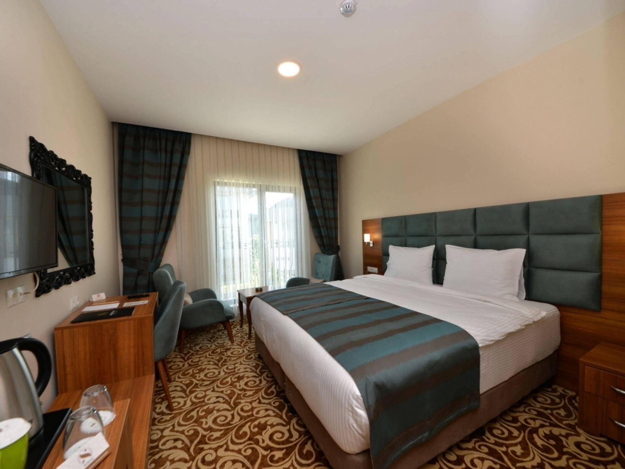 סקרייה Sertac Hotel מראה חיצוני תמונה